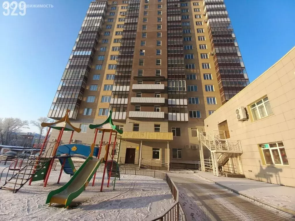 3-комнатная квартира: Абакан, улица Чертыгашева, 69 (86 м) - Фото 1