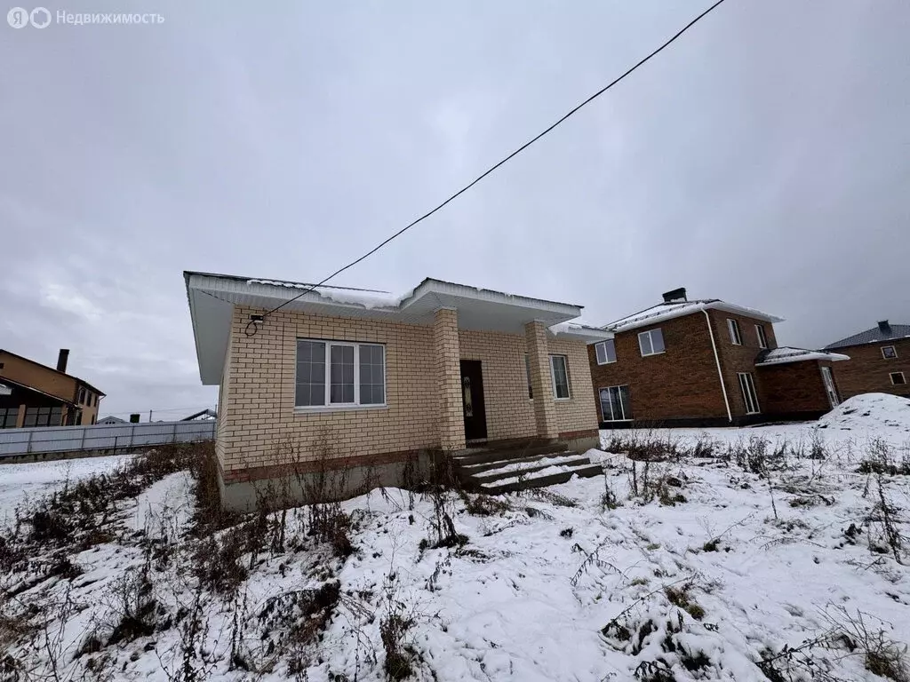 Дом в деревня Шмидтово, Рощинская улица, 9 (140 м) - Фото 1
