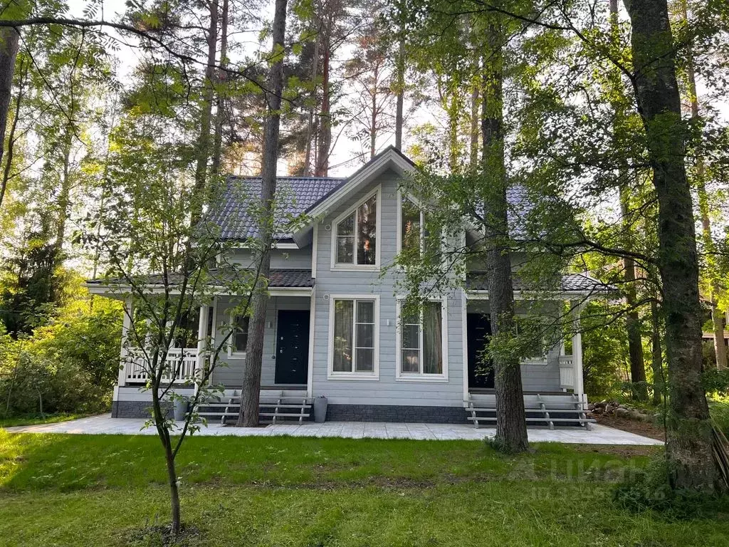 Дом в Ленинградская область, Выборгский район, Полянское с/пос, Ручей ... - Фото 1