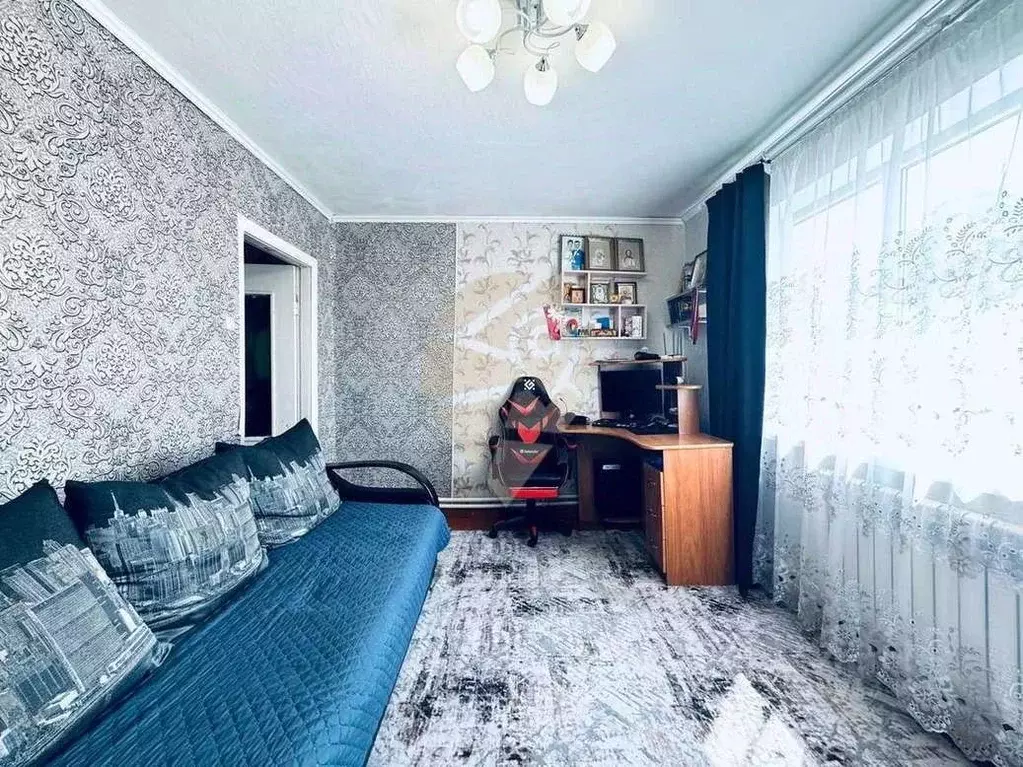 3-к кв. Белгородская область, Старооскольский городской округ, с. ... - Фото 1