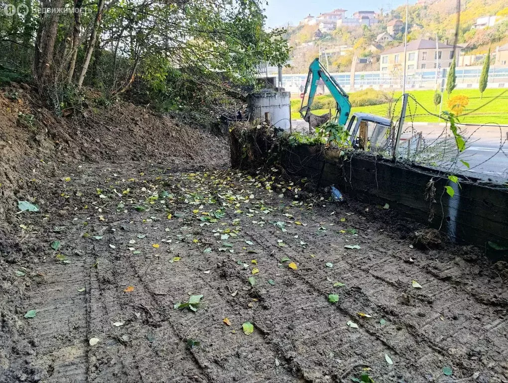 Участок в Сочи, улица Яна Фабрициуса, 26 (1 м) - Фото 1