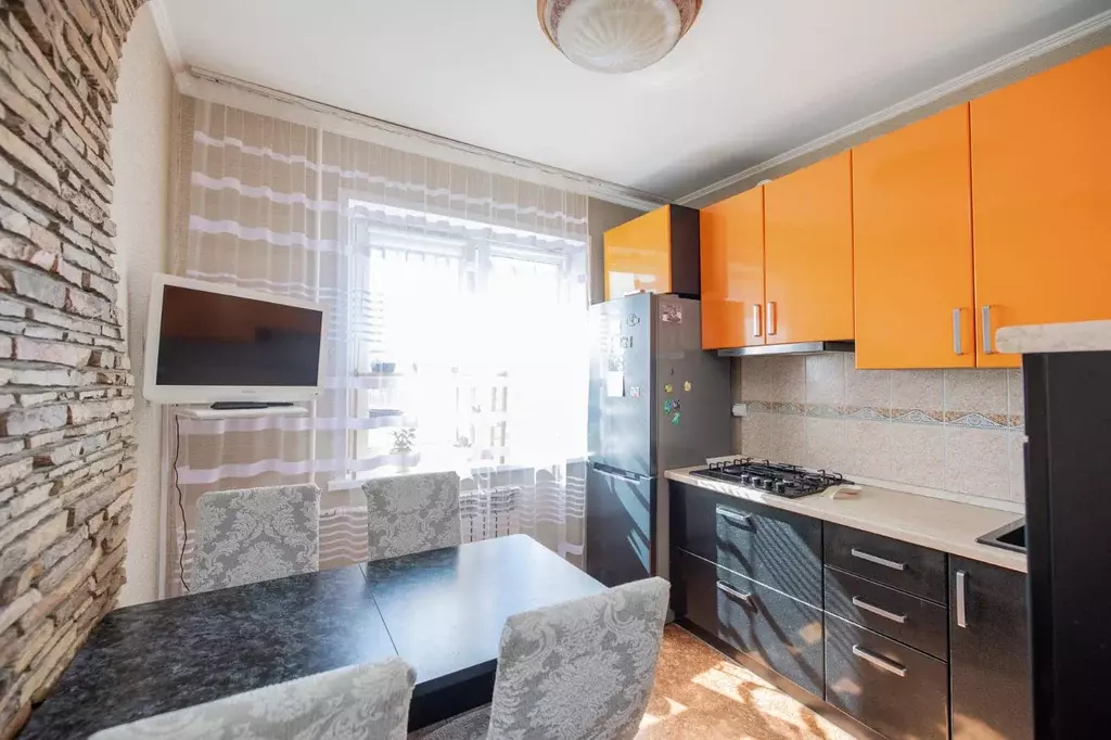 Продаётся 3-к квартира, 62 м - Фото 1