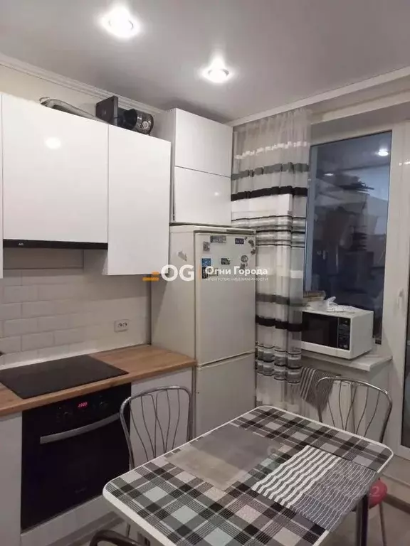 1-к кв. Брянская область, Брянск ул. Горбатова, 47 (40.0 м) - Фото 2