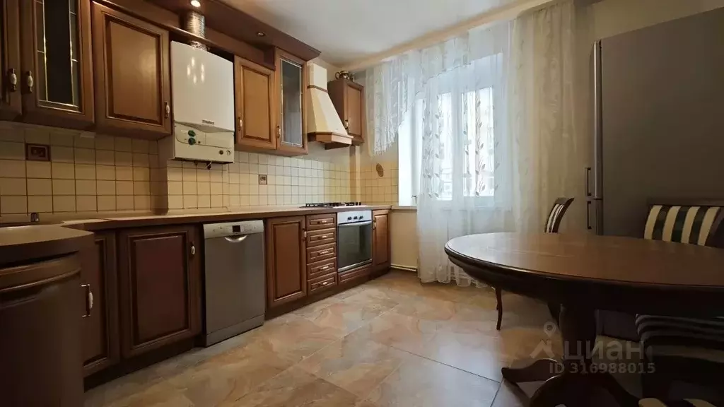 4-к кв. Татарстан, Казань Петербургская ул., 30 (92.0 м) - Фото 0