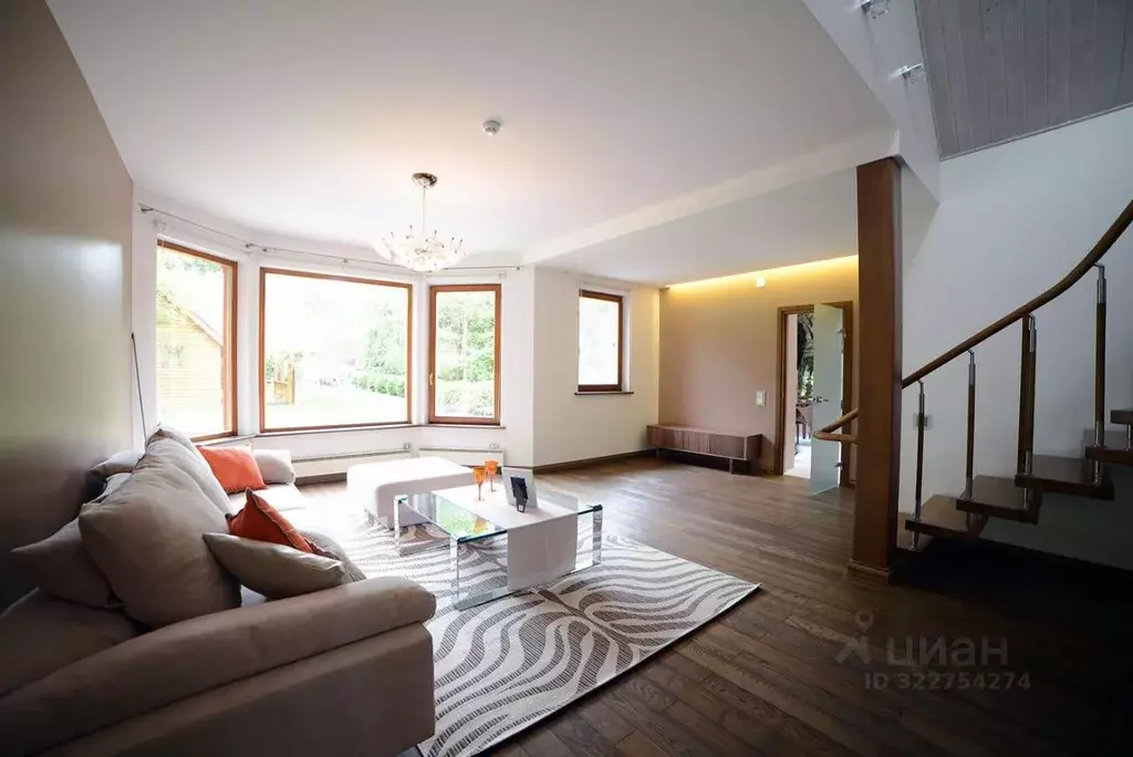 Дом в Санкт-Петербург, Санкт-Петербург, Сестрорецк ул. 4-я Тарховская, ... - Фото 1