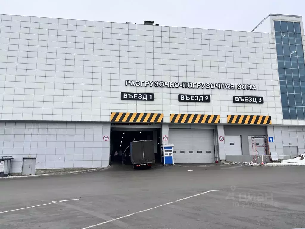 Склад в Москва МКАД, 32-й км, вл4 (500 м) - Фото 1