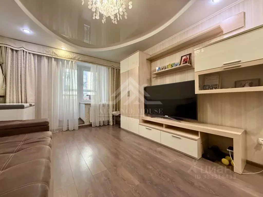 2-к кв. Татарстан, Казань ул. Интернациональная, 9Ак2 (54.0 м) - Фото 1