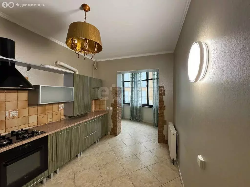 2-комнатная квартира: Калининград, улица Чкалова, 97 (94.1 м) - Фото 1