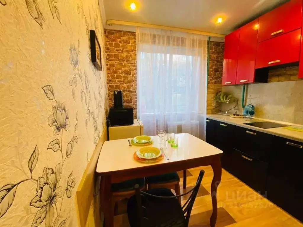 2-к кв. Мурманская область, Мурманск просп. Кирова, 26 (45.0 м) - Фото 2