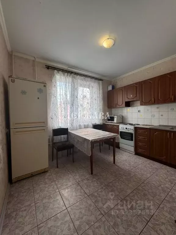 1-к кв. Белгородская область, Старый Оскол Восточный мкр, 12 (36.0 м) - Фото 1