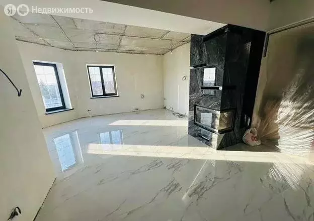 Дом в Иркутск, улица Ивана Франко, 31 (298 м) - Фото 1