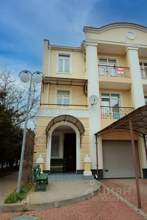 Таунхаус в Крым, Евпатория просп. Ленина, 68к27 (230 м) - Фото 1