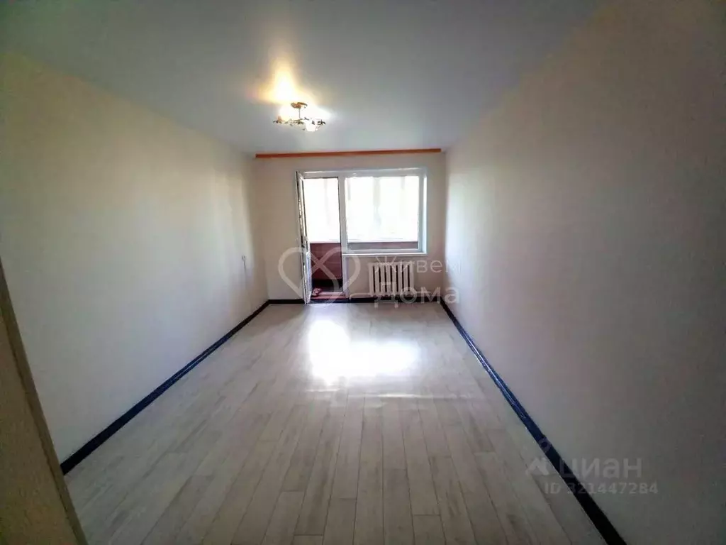 2-к кв. Волгоградская область, Волжский ул. Машиностроителей, 9 (43.5 ... - Фото 1