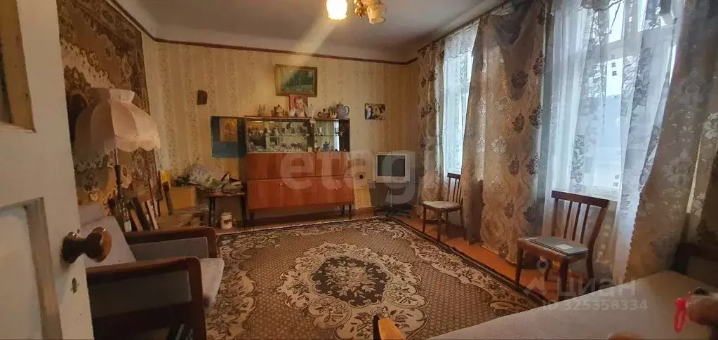 3-к кв. Псковская область, Печоры Юрьевская ул., 16 (51.2 м) - Фото 1