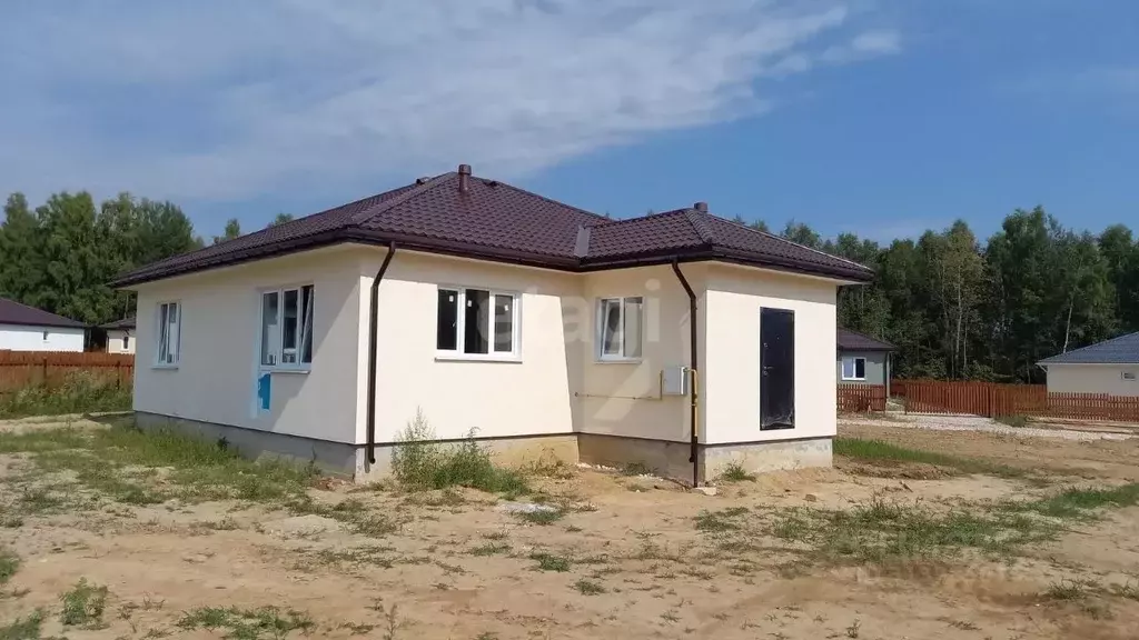 Дом в Калужская область, Ферзиковский район, Грабцево с/пос, с. ... - Фото 1