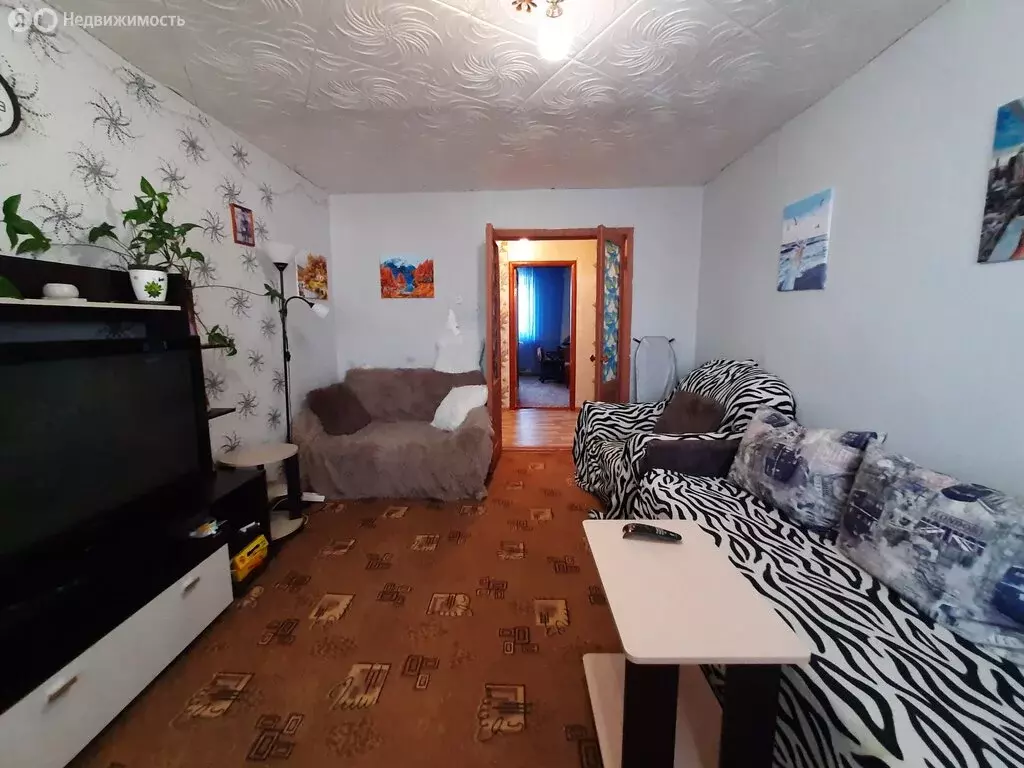 3-комнатная квартира: Нытва, проспект Ленина, 46 (61.7 м) - Фото 1