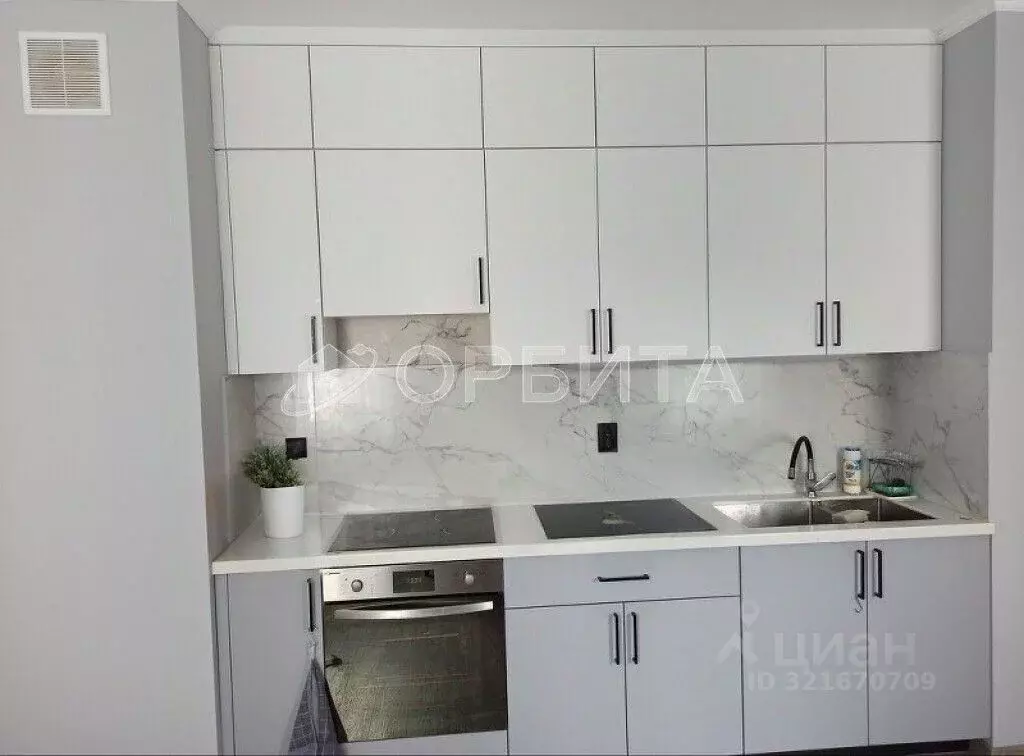 3-к кв. Тюменская область, Тюмень ул. Героев Сталинградской битвы, 5 ... - Фото 1