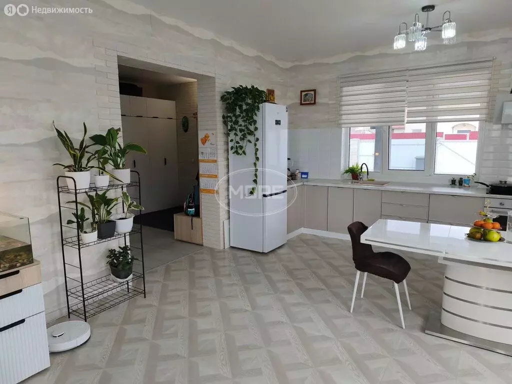 Дом в Калининградская область, Гурьевский муниципальный округ, посёлок ... - Фото 2