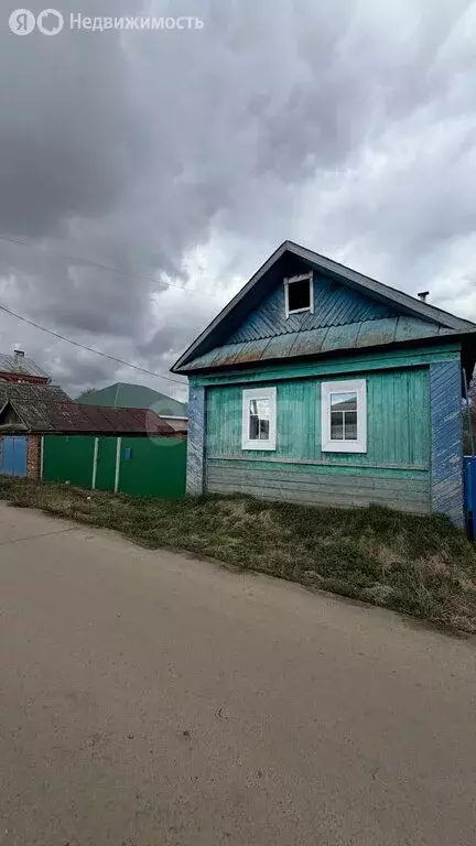 Дом в село Бураево, улица Ленинского Комсомола (42 м) - Фото 1