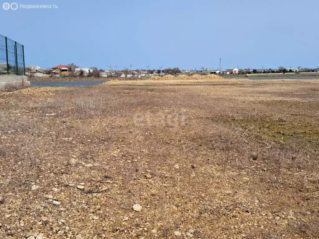 Участок в Черноморский район, село Межводное (18.8 м) - Фото 1