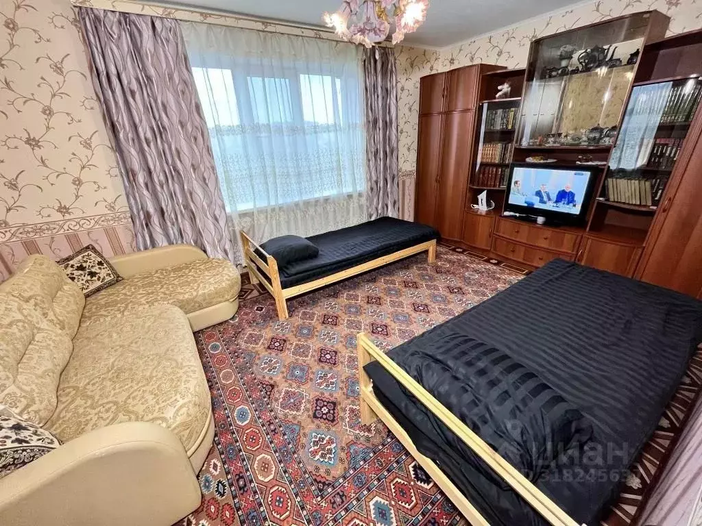 2-к кв. Ленинградская область, Волхов Красноармейская ул., 7 (58.0 м) - Фото 1