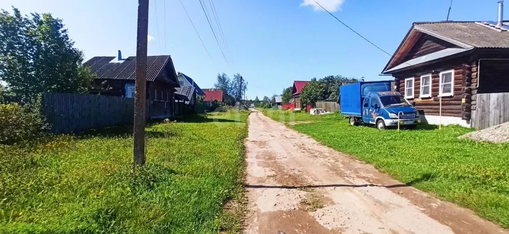 Участок в Марий Эл, Медведевский район, Азяковское с/пос, д. Нижнее ... - Фото 1