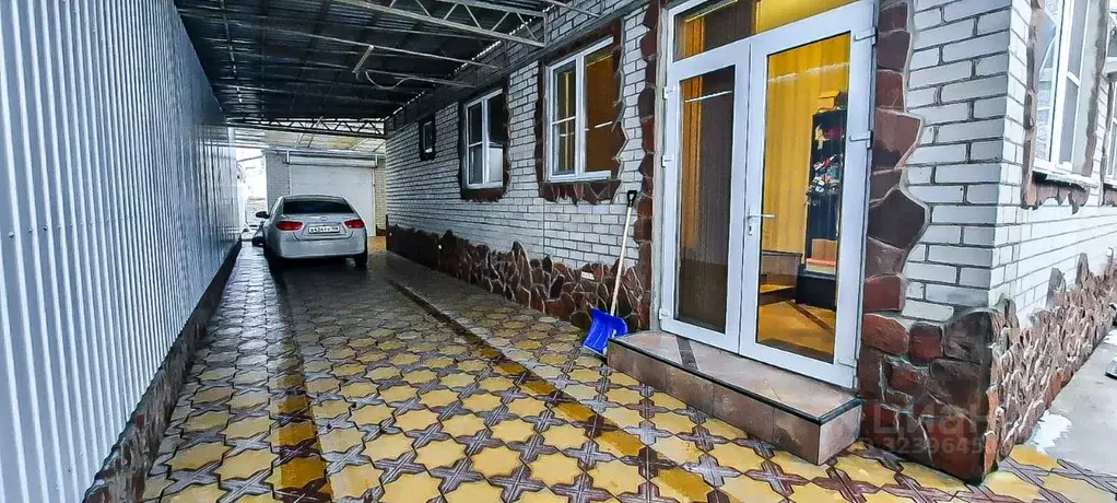 Дом в Ставропольский край, Георгиевский муниципальный округ, Незлобная ... - Фото 1