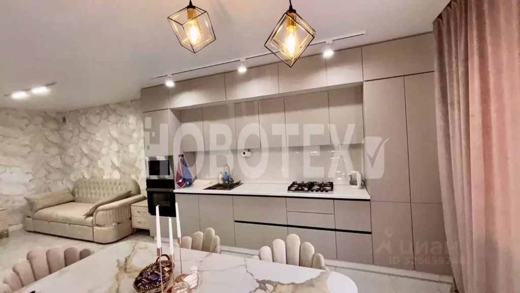 Дом в Краснодарский край, Крымск ул. Фрунзе, 29 (120 м) - Фото 1