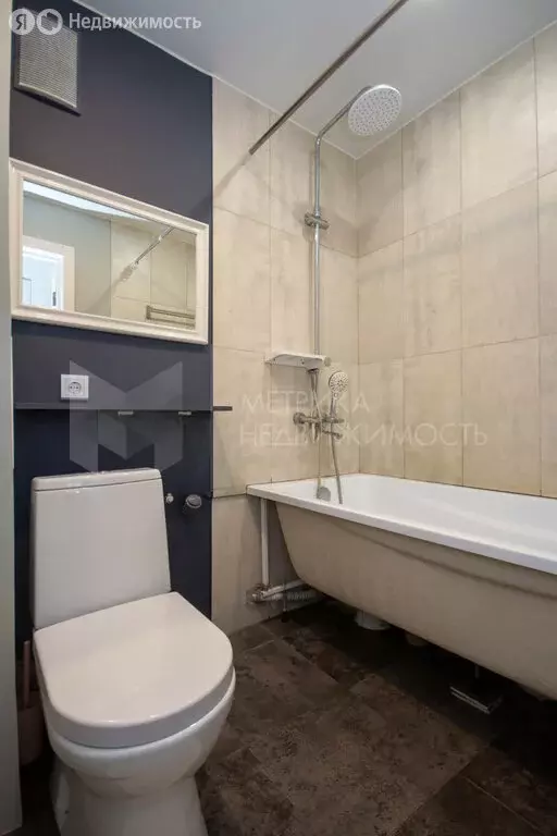 1-комнатная квартира: Тюмень, улица Шишкова, 82А (33 м) - Фото 0