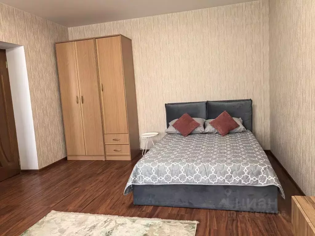 1-к кв. Калмыкия, Элиста ул. Басангова, 2А (45.0 м) - Фото 0