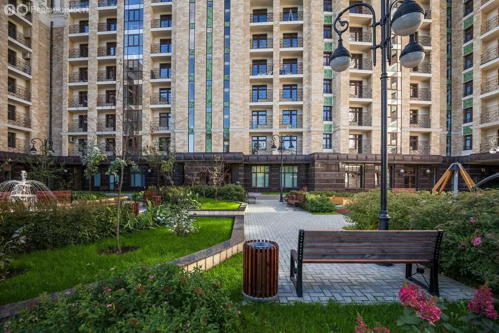 3-комнатная квартира: Москва, Погодинская улица, 4 (119 м) - Фото 1