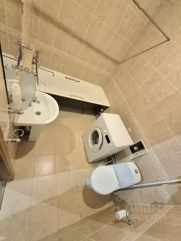 Студия Кемеровская область, Новокузнецк ул. Кутузова, 10 (50.0 м) - Фото 1