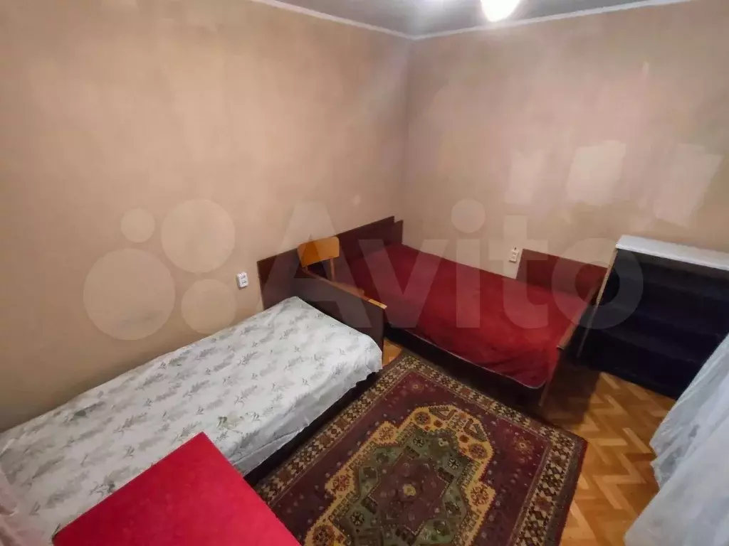 Комната 16 м в 2-к., 1/1 эт. - Фото 0