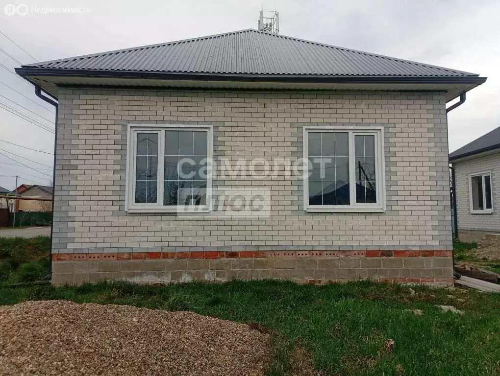 Дом в Краснодарский край, Новокубанск (75 м) - Фото 1