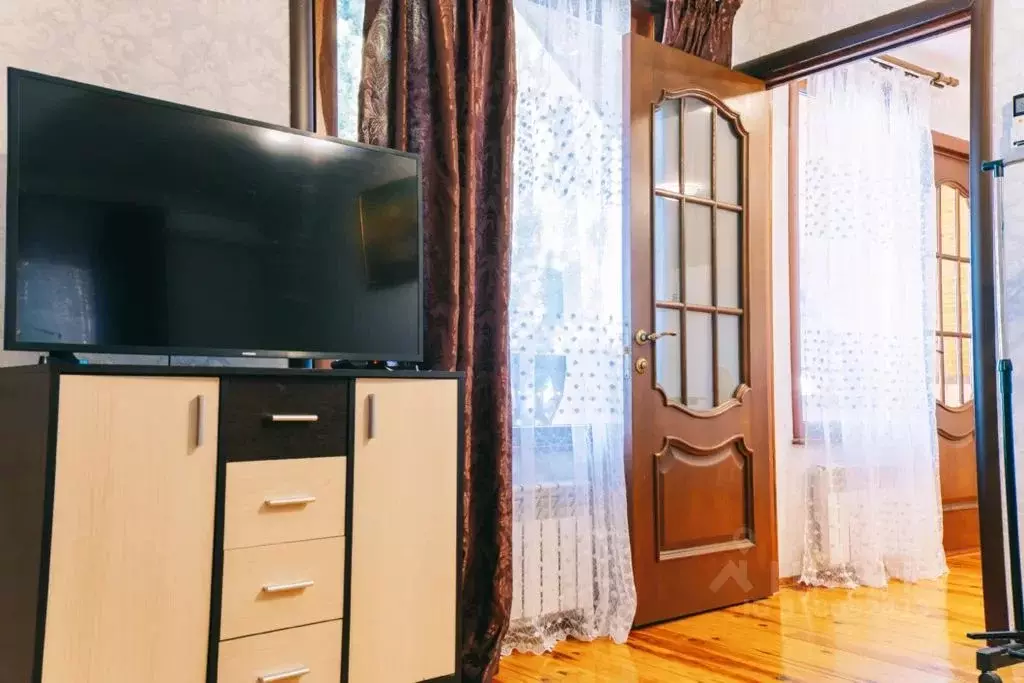 Комната Крым, Ялта муниципальный округ, Гурзуф пгт ул. 9 Мая, 12Б - Фото 2