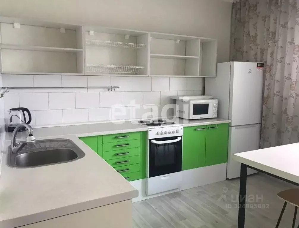 2-к кв. Красноярский край, Красноярск Взлетка мкр, ул. Батурина, 30к4 ... - Фото 1