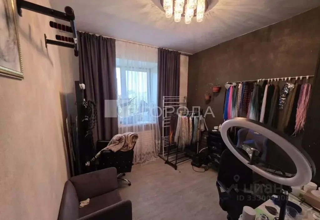 4-к кв. Алтайский край, Барнаул ул. Нахимова, 4А (77.2 м) - Фото 1