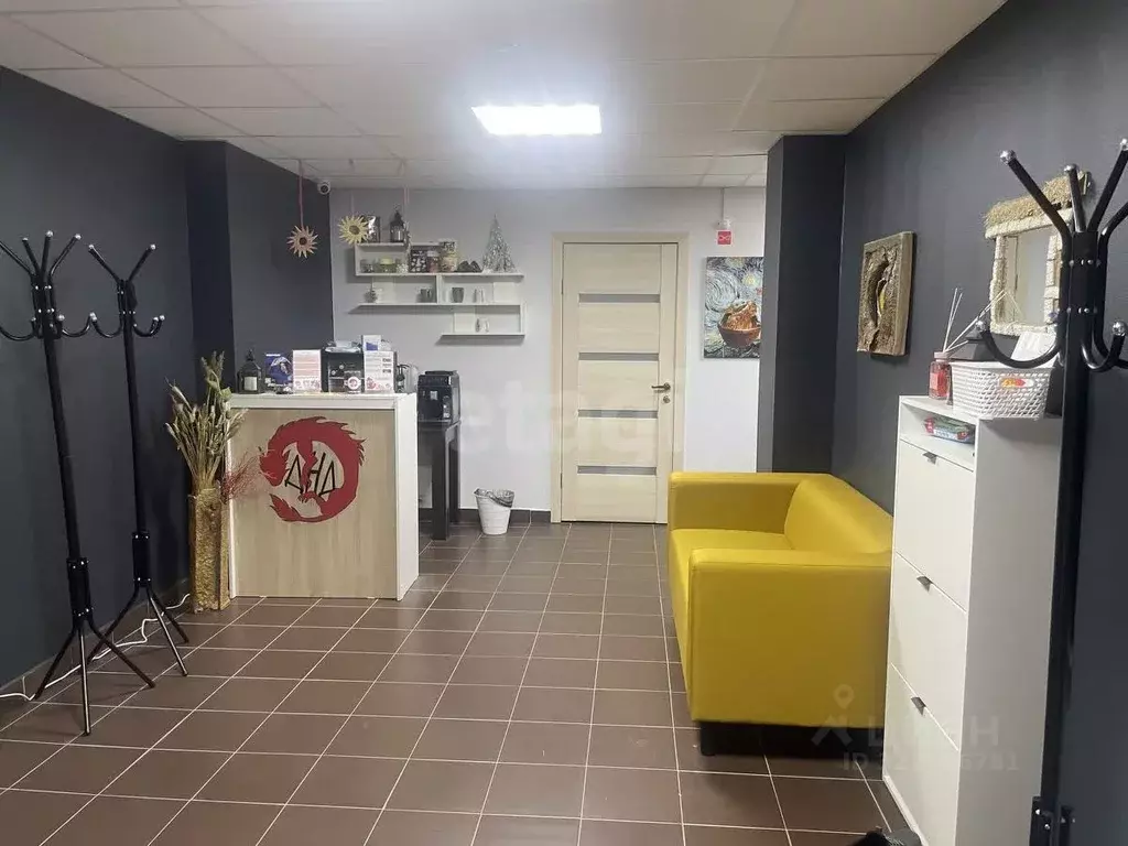 Помещение свободного назначения в Ханты-Мансийский АО, Ханты-Мансийск ... - Фото 1