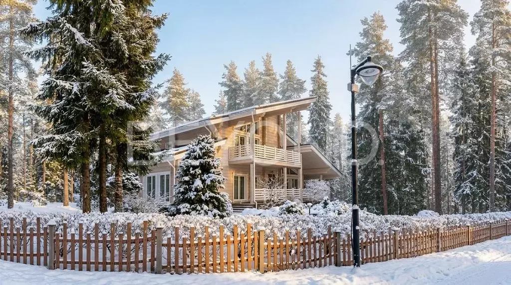 Дом в Ленинградская область, Всеволожский район, Юкковское с/пос, д. ... - Фото 1
