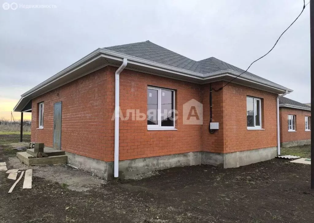 Дом в Тимашевск, микрорайон Индустриальный, 4-й Очеретоватый переулок ... - Фото 1