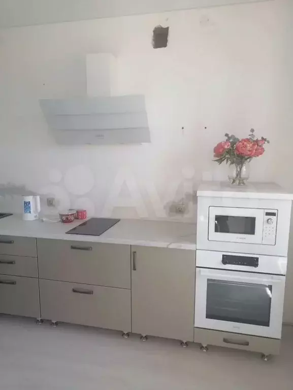 1-к. квартира, 35 м, 8/16 эт. - Фото 0