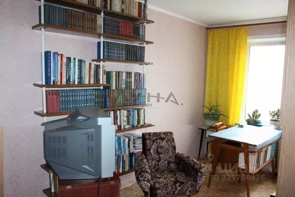 3-к кв. Татарстан, Набережные Челны бул. Имени Хусаина Ямашева, 11 ... - Фото 1