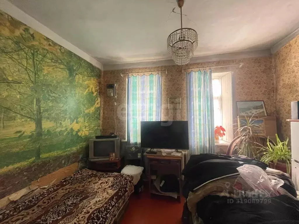 2-к кв. Крым, Симферополь ул. Калинина (30.0 м) - Фото 0
