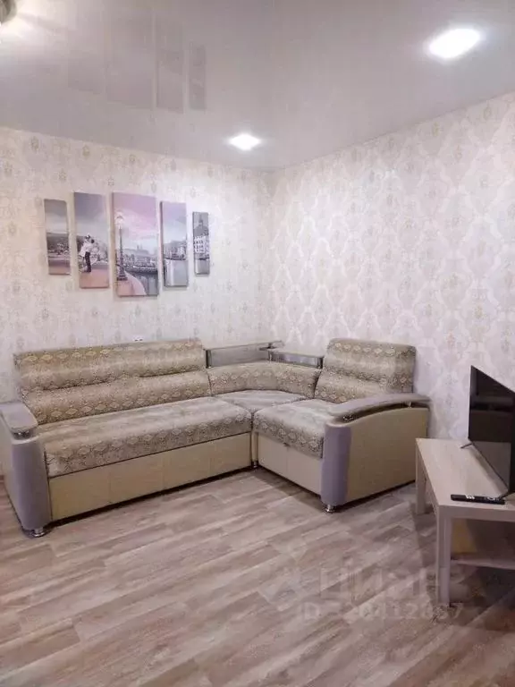 2-к кв. Кировская область, Киров ул. Морозовская, 90А (42.0 м) - Фото 0
