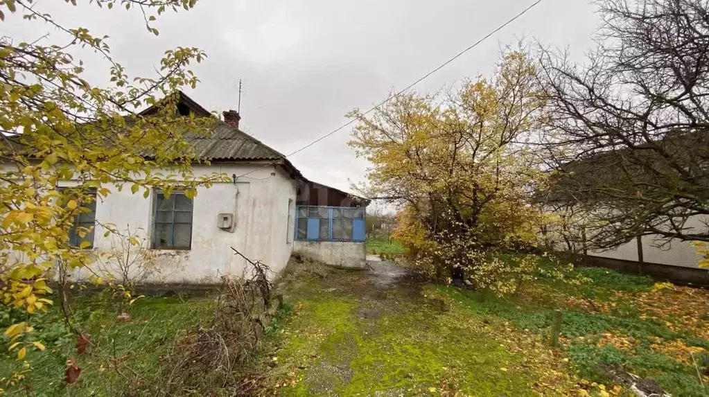 Дом в Крым, Кировский район, с. Владиславовка ул. Гагарина (50 м) - Фото 1