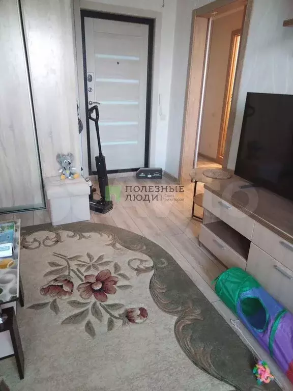 1-к. квартира, 35 м, 8/9 эт. - Фото 0