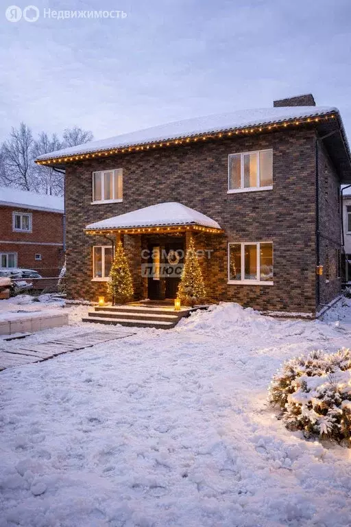 Дом в Чебоксары, улица Лизы Чайкиной, 12 (225 м) - Фото 1