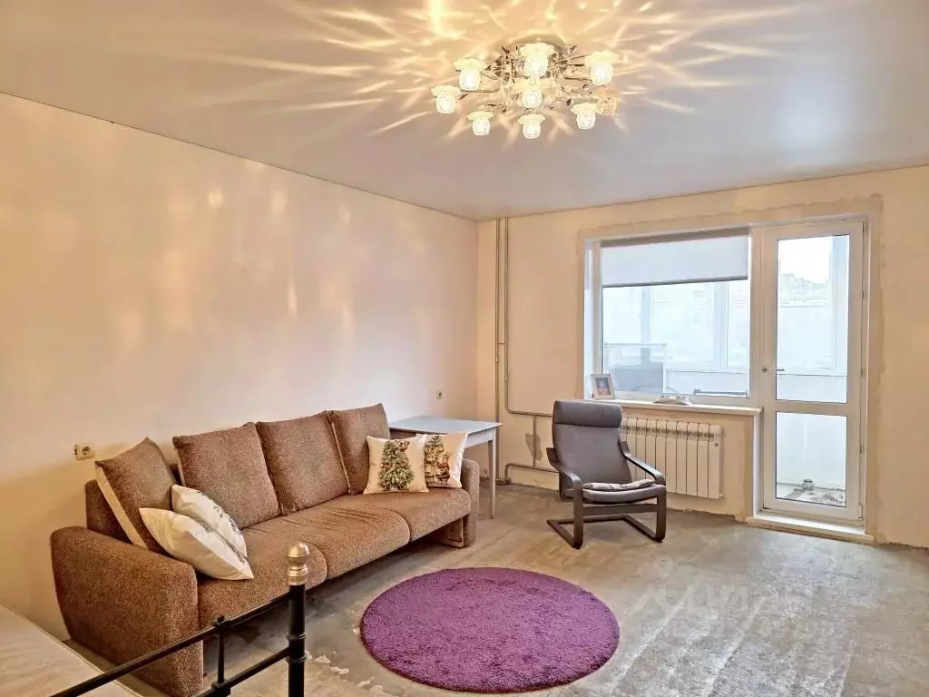 3-к кв. Омская область, Омск ул. Дианова, 20к2 (77.7 м) - Фото 1