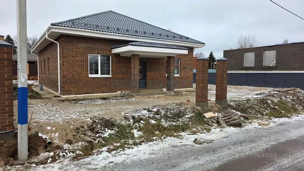 Дом в Московская область, Мытищи городской округ, д. Крюково ул. ... - Фото 1