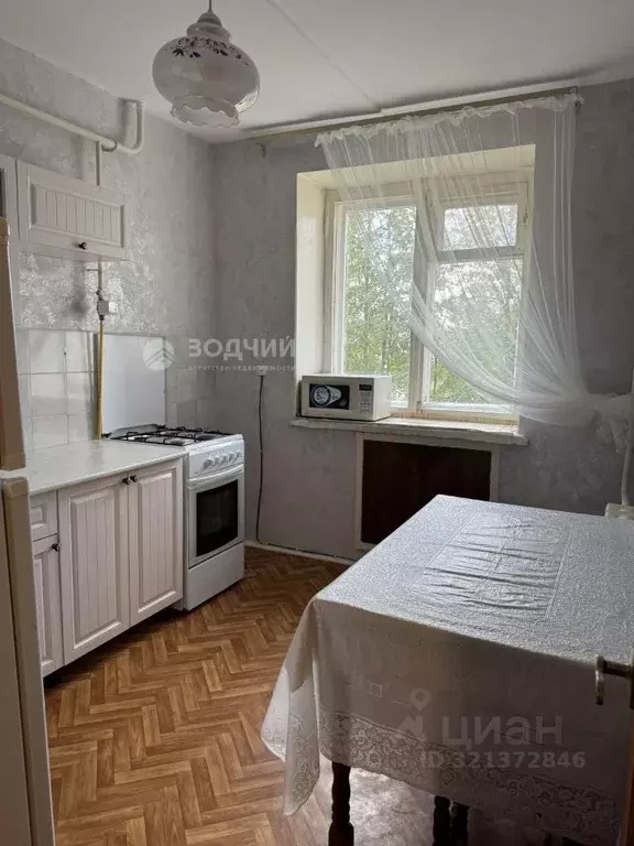3-к кв. Чувашия, Чебоксары ул. Ахазова, 5 (56.0 м) - Фото 1
